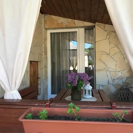 Levendula Vendeghaz Holiday home